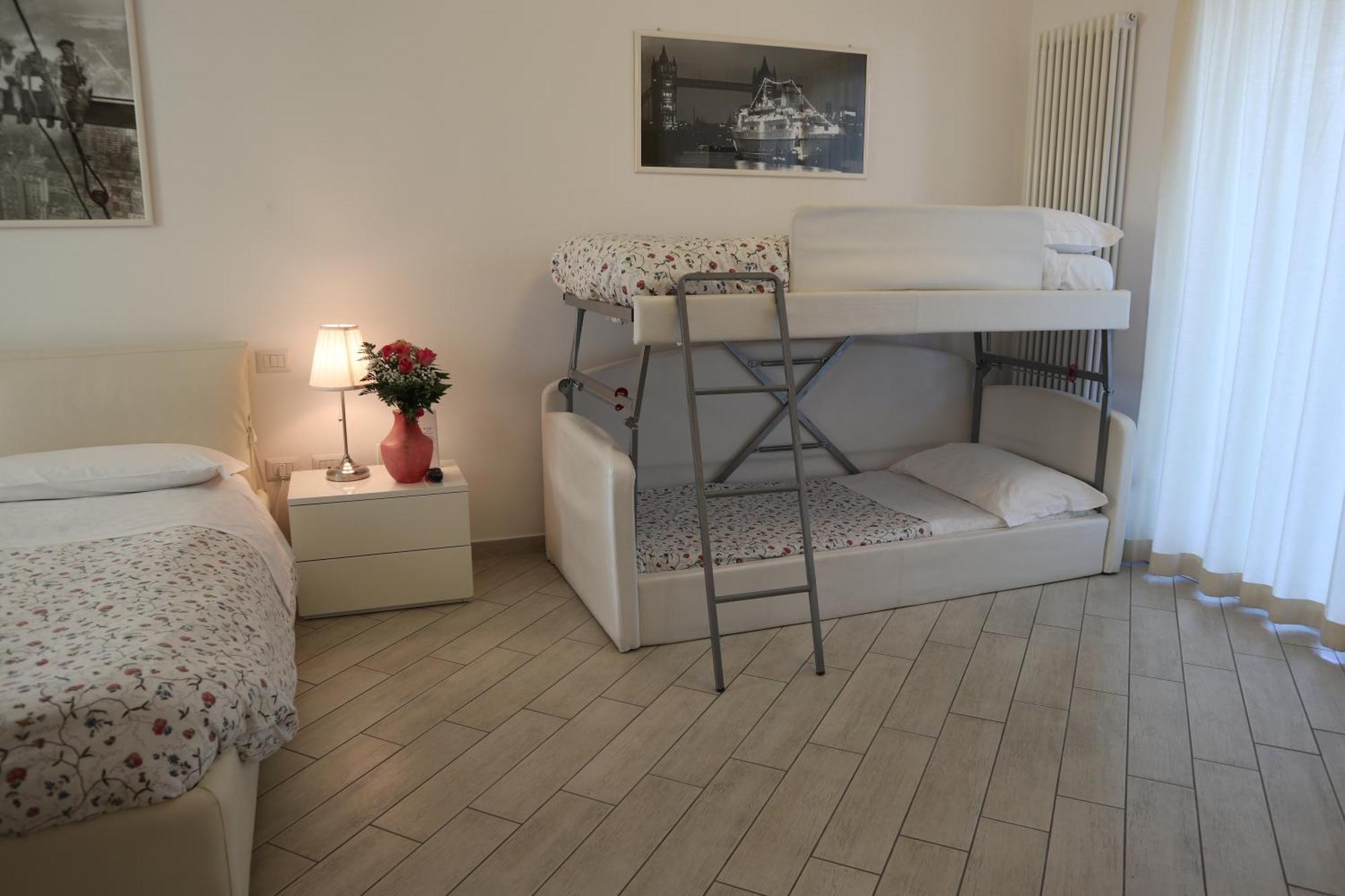 Apartahotel & Caffe Cenni